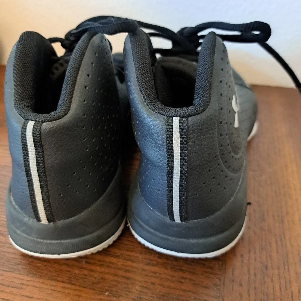 Under Armour Jet 2019 Kids Basketball Shoes Black White 3022121-001 Size 5Y